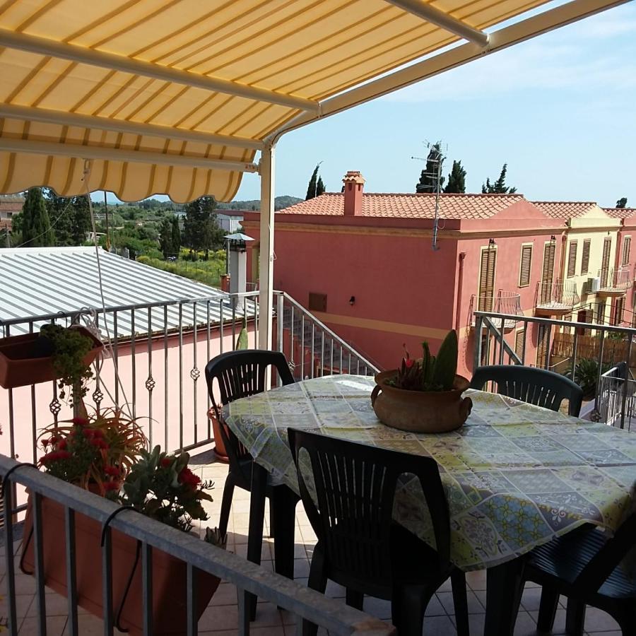 Casa Vacanze Antonella Pula A 750Mt Dal Centro. Zewnętrze zdjęcie